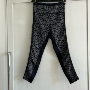 EUC Australian brand Allfenix animal print black/dark green high waist leggings